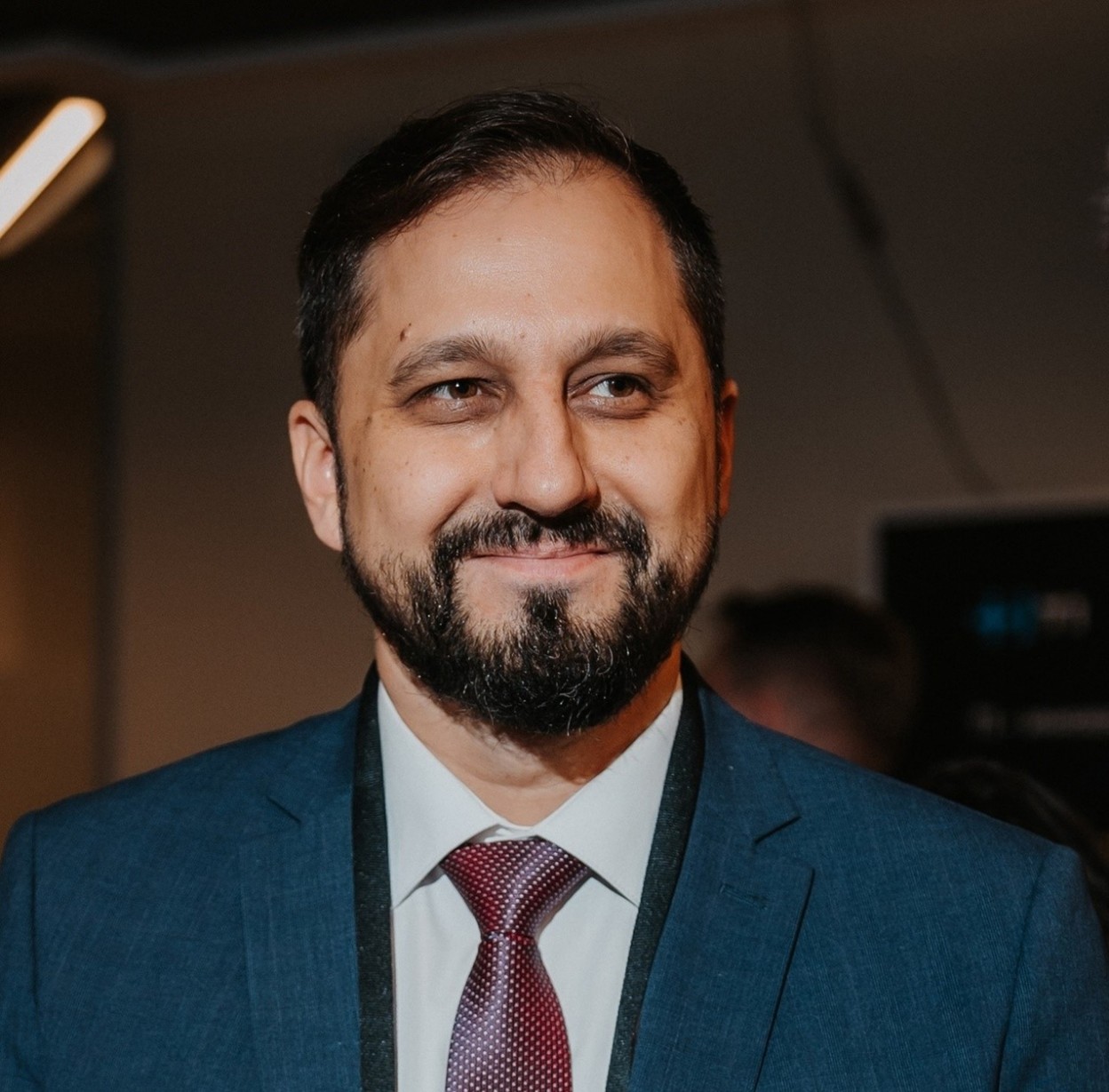 Максим Коваленко